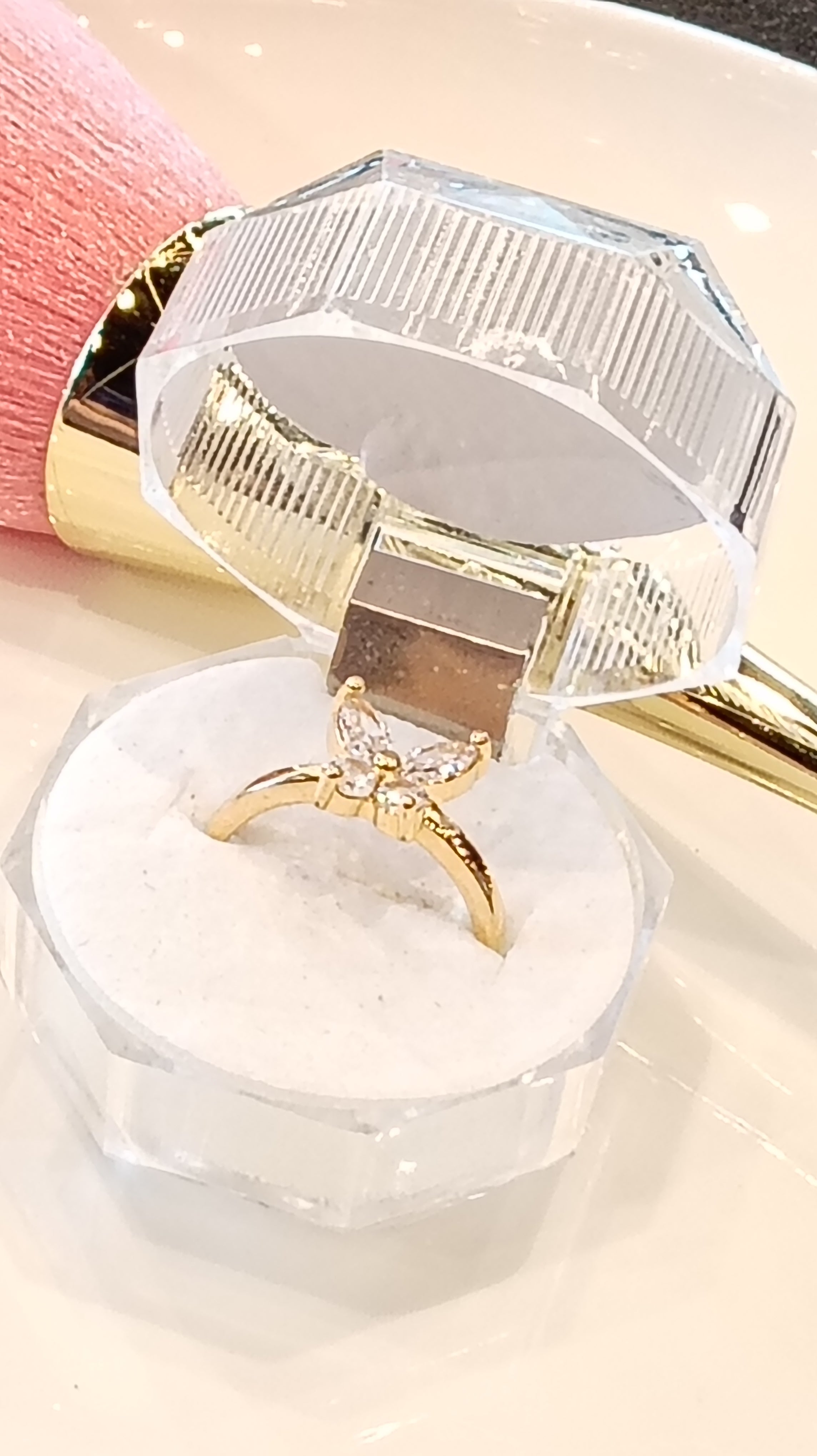 Anillo en forma de Mariposa